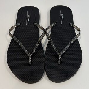Old Navy Sparkling Black Flip-Flops